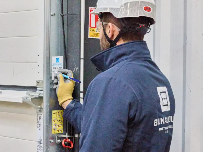 Technicien de maintenance